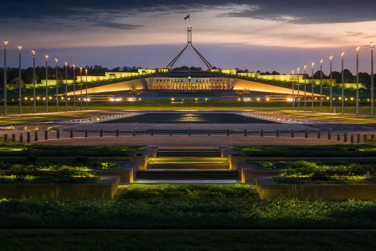 Editorial city guide graphic for Lightning Link Casino readers in Canberra, ACT